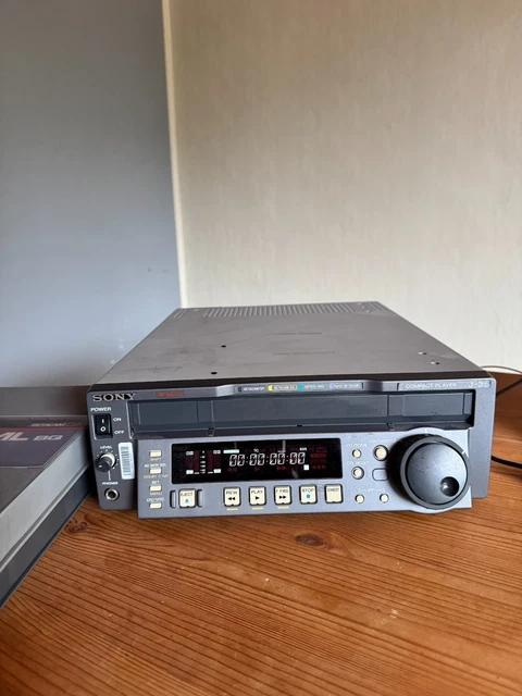 Lecteur Sony DNW-A75P Digital Betacam SX – Broadcast (révision Souhaitée)