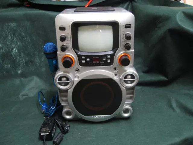 GPX Karaoke Party Machine JM250S CD+G Sing-a-long Singing System w/Mic