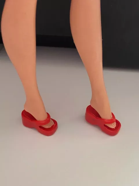 Lot De 3 Paires De Chaussures Rouge Pour Poupée Barbie 2