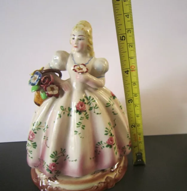 Vintage Beautiful Florist Porcelain Lady with Basket of Flowers  ITALY 5.5"