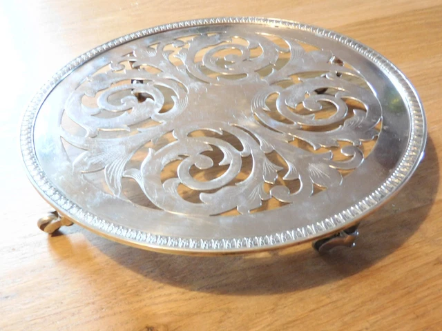 Lot de 5 dessous de plat pour plats chauds, casseroles et poêles Lot de 5 dessous de plat pour plats chauds, casseroles et poêles