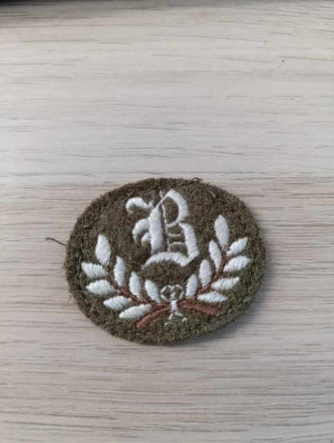 insigne Miniature ATHLÈTE CLASSé OSSU Sport Universitaire VINTAGE