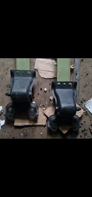 REAR LEAF SPRING hangers shackles renault master vauxhall movano van ...
