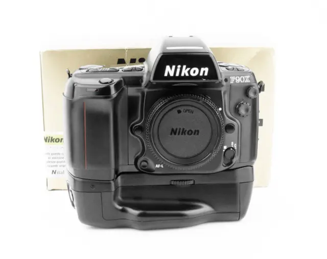 Nikon F90X 35mm film camera reflex autofocus fotocamera MB-10 battery grip kit