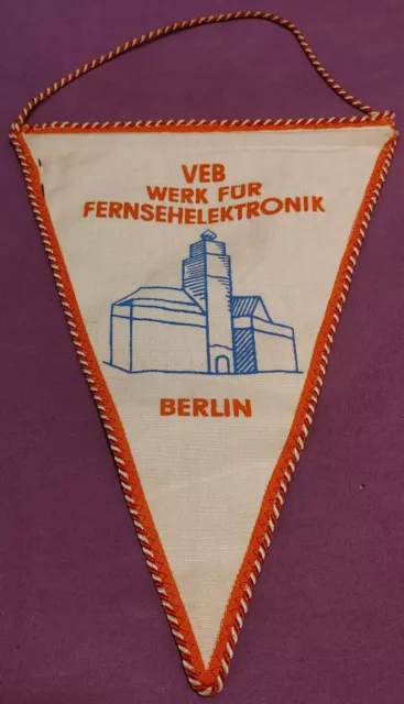 DDR WIMPEL & ANSTECKNADEL "Werk für Fernsehelektronik Berlin" VINTAGE OSTALGIE