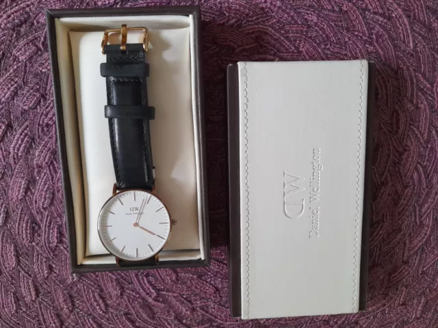 daniel wellington damenuhr,  Rosegoldfarben, Classic Sheffield