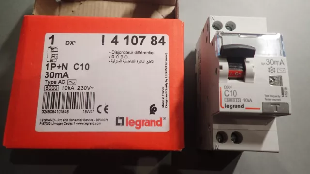 LEGRAND 410784 - Disjoncteur différentiel - U+N - C - 10A - 6000/10