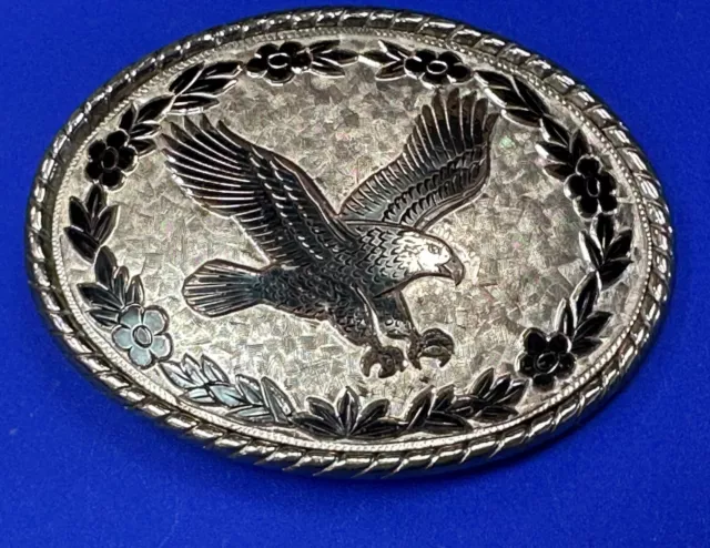 Patriotic Eagle in Flight ETCHED swirl design MIXED MATERIAL belt buckle