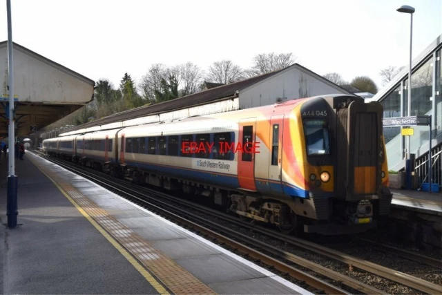 PHOTO CLASS 444 Or 5-Des Desiro 5-Car Emu No 44 045 At Winchester On ...