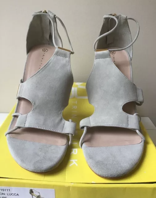New with Box Trina Turk Suede Sandal Size 9 2