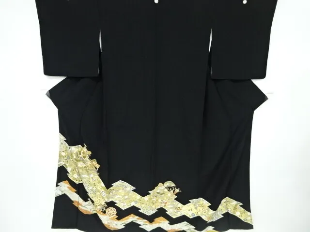 6356997: Japanese Kimono / Vintage Tomesode / Embroidery / Treasures & Shochikub