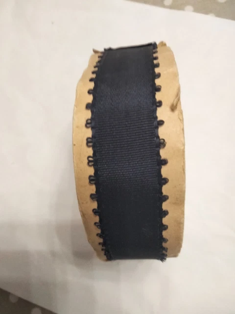 MERCERIE ANCIENNE, boite ruban étiquette linge ARY initiales P. I. EUR 6,00 - FR MERCERIE ANCIENNE, boite ruban étiquette linge ARY initiales P. I. EUR 6,00 - FR