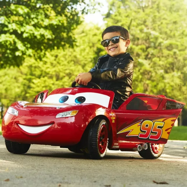 Disney Cars Lighting McQueen Electric Ride on Car