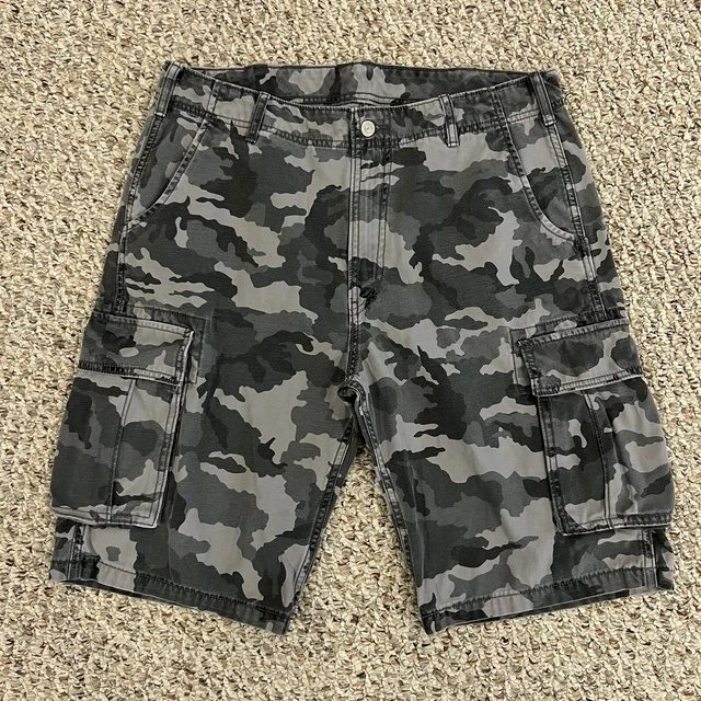 Levis Cargo Shorts Mens Camo  W33