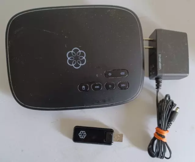 Ooma Telo104 VOIP Telephone Base Unit & Power Adapter & USB adapter OOMAWFBTV2