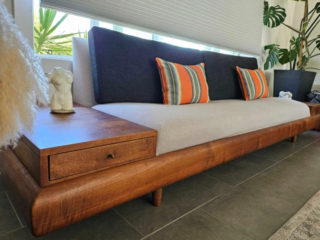 Mid Century Modern Adrian Pearsall 1709-s Sofa - Completely restored
