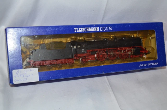 Fleischmann 4235 Diesellok BR 221 DB H0 (Gebraucht) in St. Gallen für