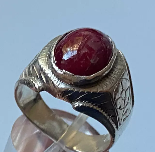 Art Deco - Wunderschöner Ring mit dunklem Karneol - Silber - Ringgröße 58