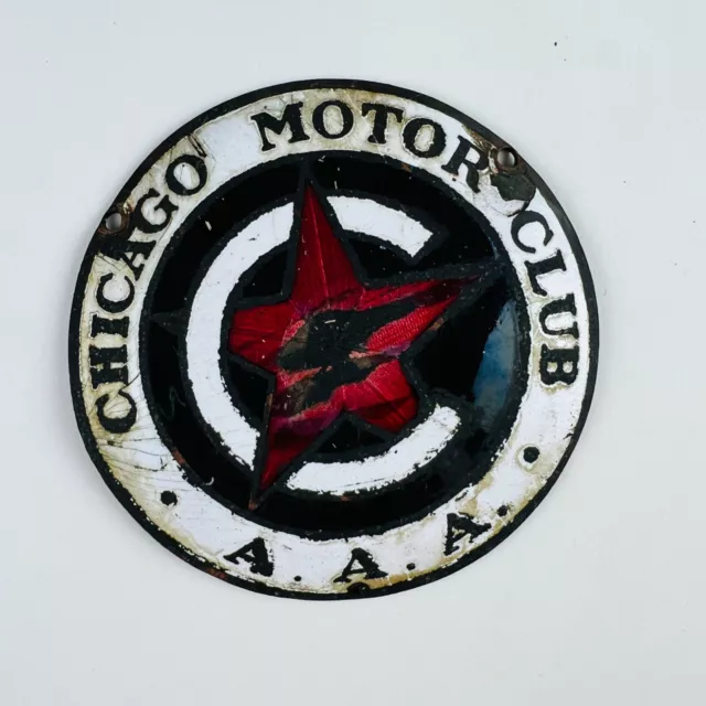 Grill Badge Chicago Motor Club Porcelain 4 in Disc AAA Vintage Auto Classic Car