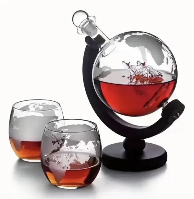 Whisky Decanter Globe 900ml With 2 Glass Set