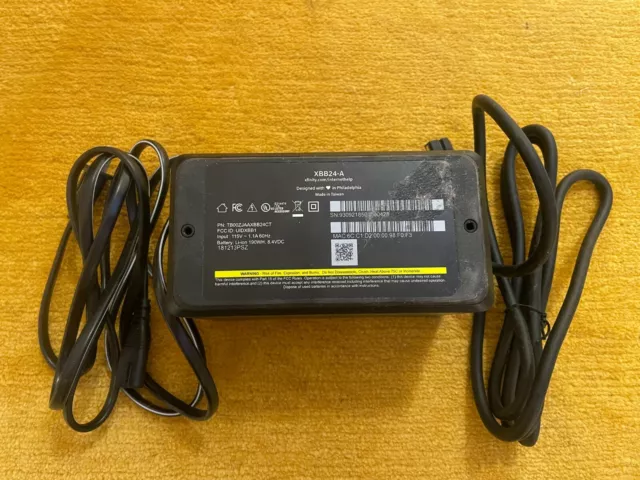 Xfinity Cable Modem Gateway Battery XBB24-A Li-ion 190WH 8.4VDC with Power Cord