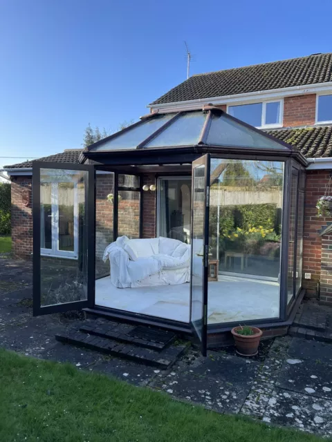 Used upvc lean to conservatory. Buyer dismantles and removes.