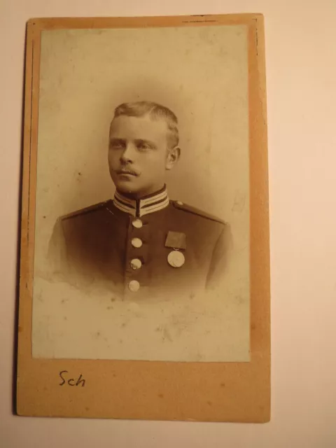 Berlin - 1897 - Soldat in Uniform mit Orden - Portrait / CDV