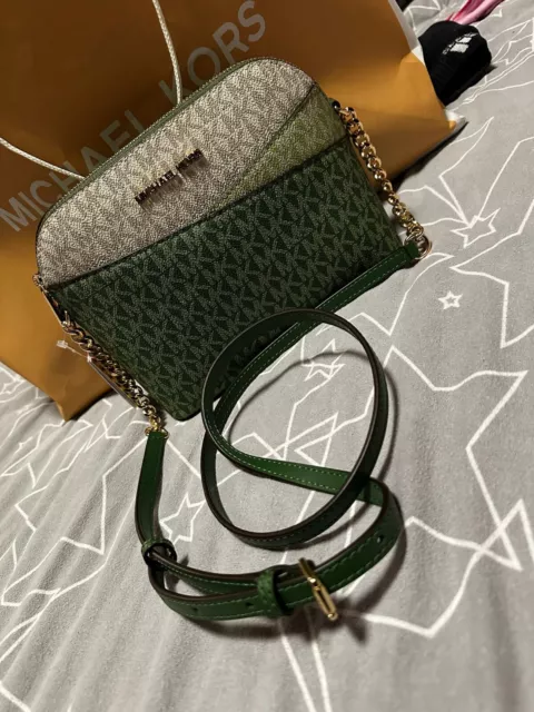 Michael Kors Jet Set Ferngrün Medium Signature PVC X Kuppel Umhängetasche