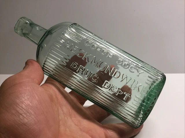 Antique Co-op Socy. ( Society ) Drug Dept Oval Ridge Poison Bottle.