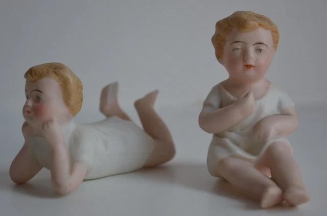 Magnifique Duo De Bebe Piano En Biscuit