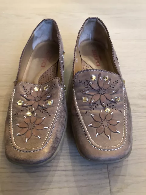 Sesto Meucci Loafers Slip On Brown Leather Embellished Flowers Size 7