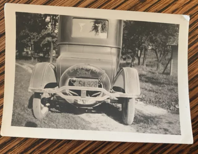 Vintage Snapshot PHOTO Picture Automobile Auto Lansing Mi E F Foster Ford Car