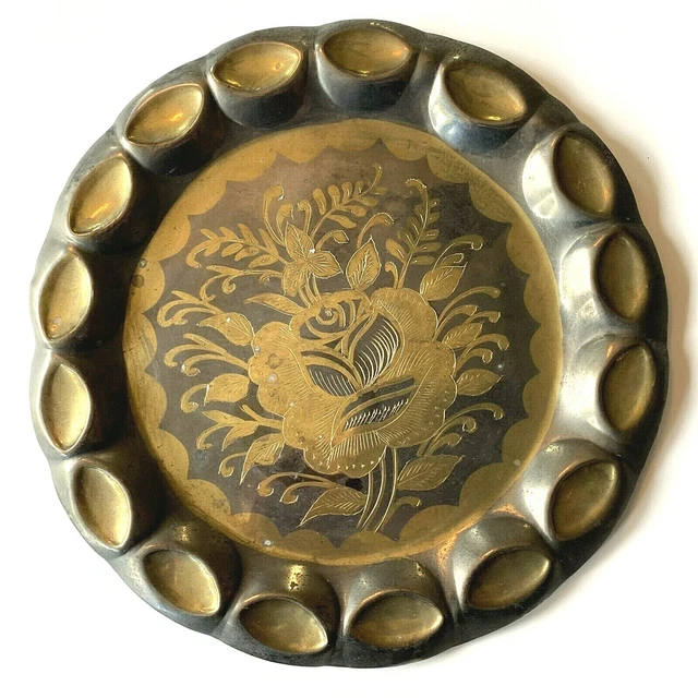Vtg. Brass Hammered & Etched Art Tray Display Dish Wall Hanging Original Patina