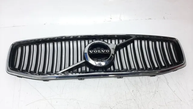 32132224 griglia anteriore per VOLVO V60 II D4 2018 1271634