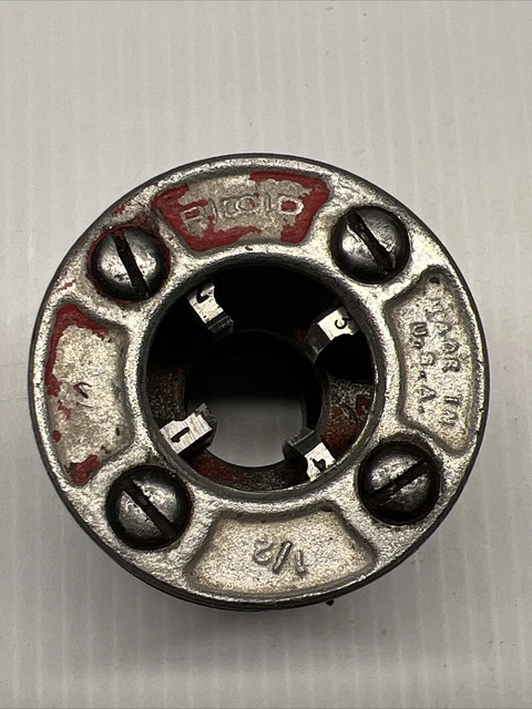 Ridgid 111-R 1/2” NPT Ratchet Pipe Threader Die Head. USA. Ridgid 111-R 1/2” NPT Ratchet Pipe Threader Die Head. USA.