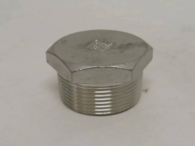 208738 New-No Box; Industry-Std 1LTN2 Hex Head Plug; SS-304; 1-1/2NPT; Class: 15