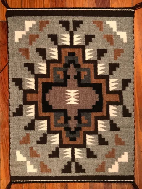 Stunning Navajo Two Grey Hills Tapestry Rug, Beautiful Colors,Mint Condition,Nr!