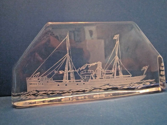magnor norway glass Ivaran Lines Modesta Reverse etched Paperweight 70 year RARE