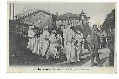 07  La Louvesc  Les Penitents A La Procession Du 15 Aout