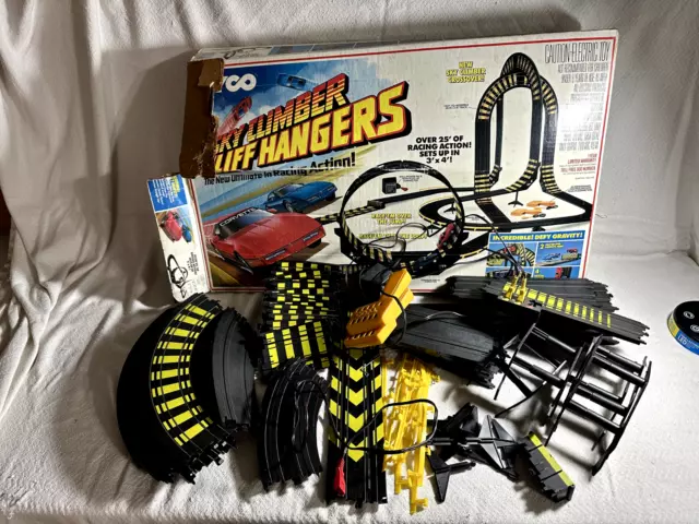 Tyco hyloronic Boomerang Cliffhanger tracks