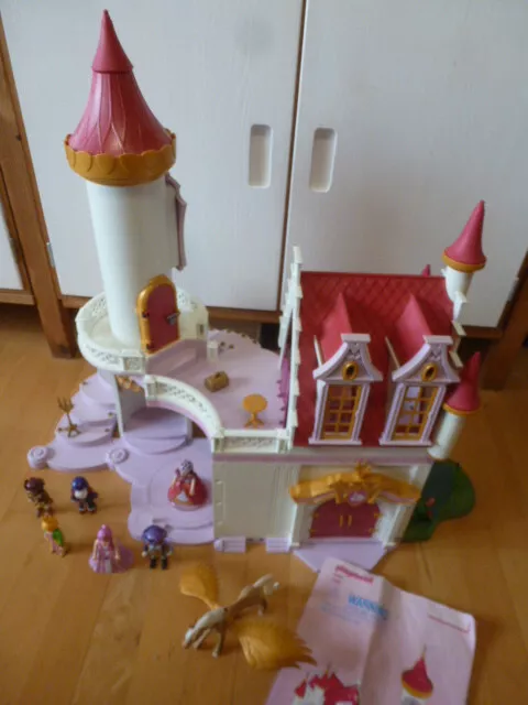 Princess Castle with Pegasus - Playmobil Princess 5063