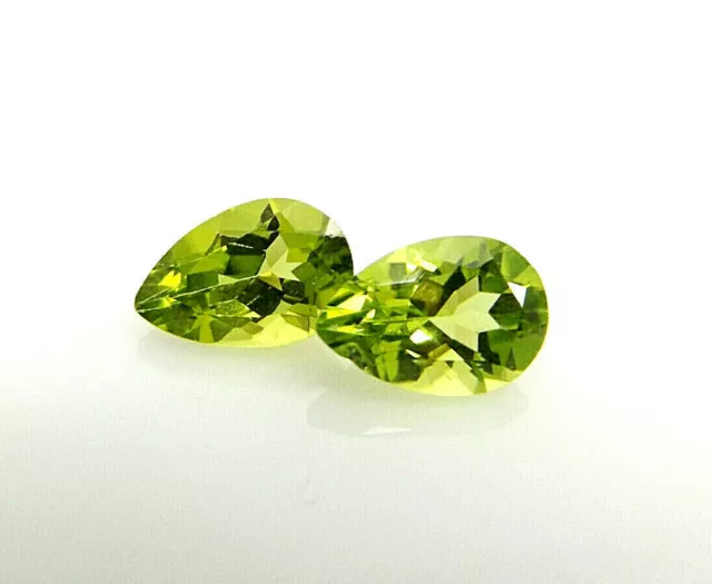 1x Natürlich Peridot Lose Edelstein - Tropfen facettiert 6x9mm (PE078)