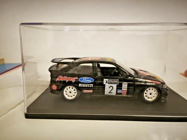 Ford Escort Cosworth Martini RS Bburago 1/43.Nuova - Collezionismo In vendita a Torino