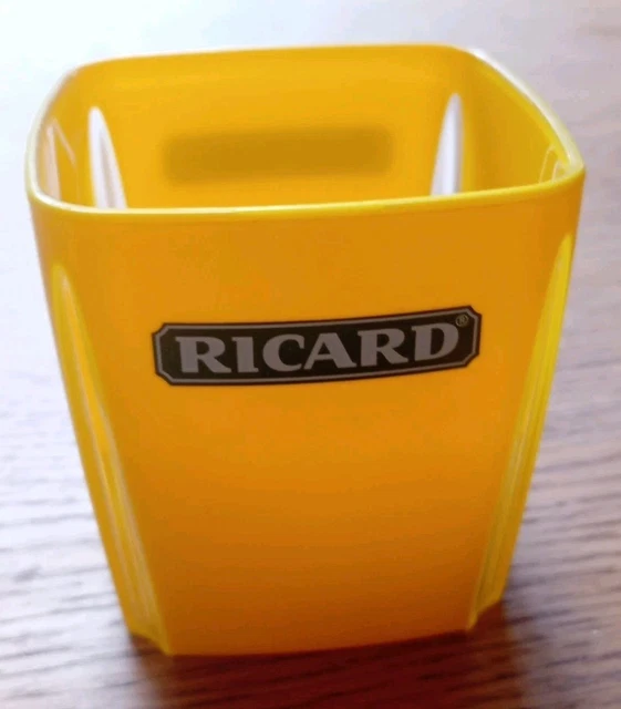 ANCIEN PICHET RICARD Plastique Collection EUR 14,00 - FR
