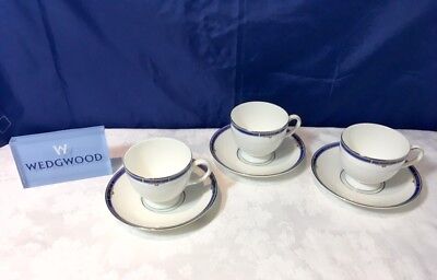 caffè e piattini decorati a mano nel Regno Unito mughetto fine Bone China tazze e piattini set di quattro tazze di tè spedizione gratuita in UK 