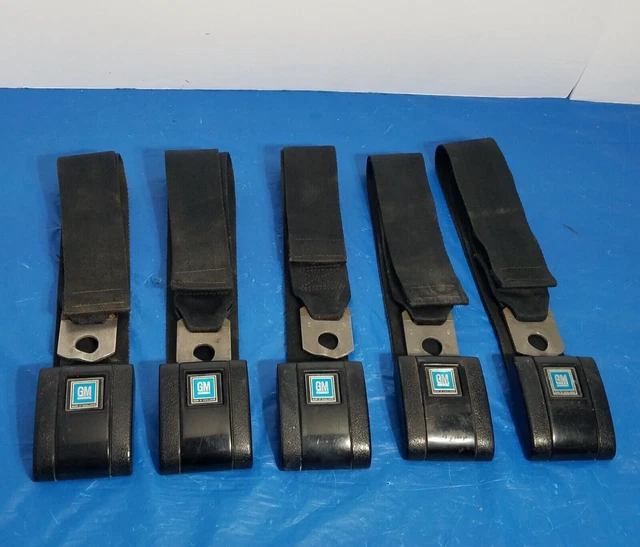 Lot of 5 orig  68/69 GM  Black SEAT BELT  RECIEVER SIDEs ONLY 67-71 Chevy BOP