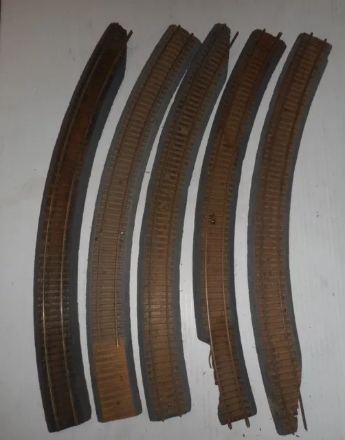 1-Lot of (5) pcs Tru Scale Milled Wooden Roadbed various sizes curved HO scale