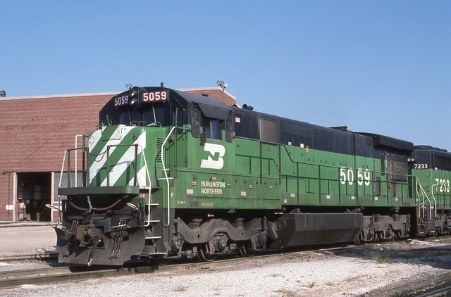 P: Original Slide BN Burlington Northern C30-7 #5059 - Cicero IL 1994