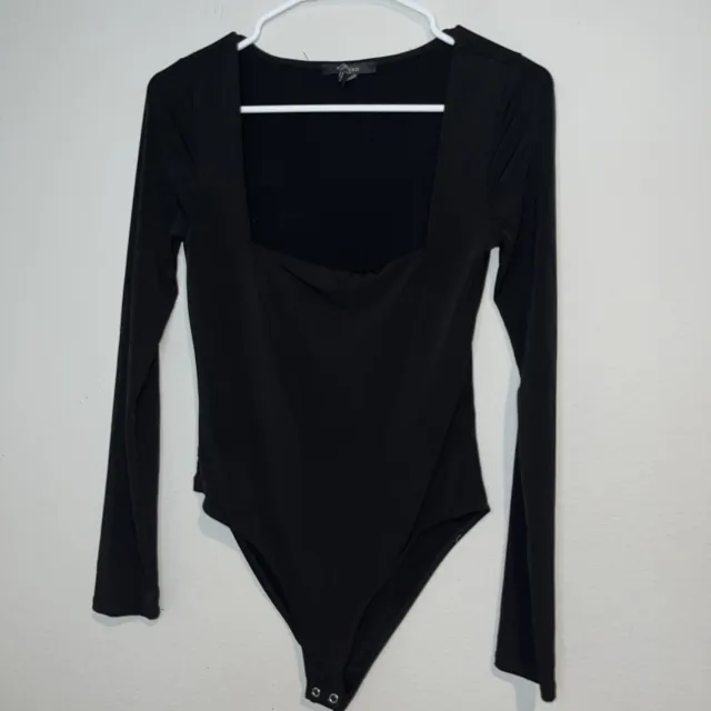 Forever 21 Black Top Size Medium square neck line Bodysuit staple minimalist