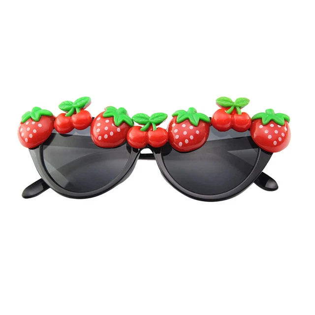 Occhiali da sole decorativi stile hawaiano carini occhiali a forma di fragola divertenti